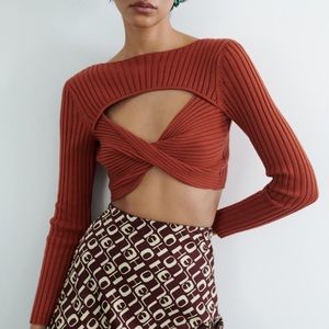 UO Tayla Twist-Front Sweater